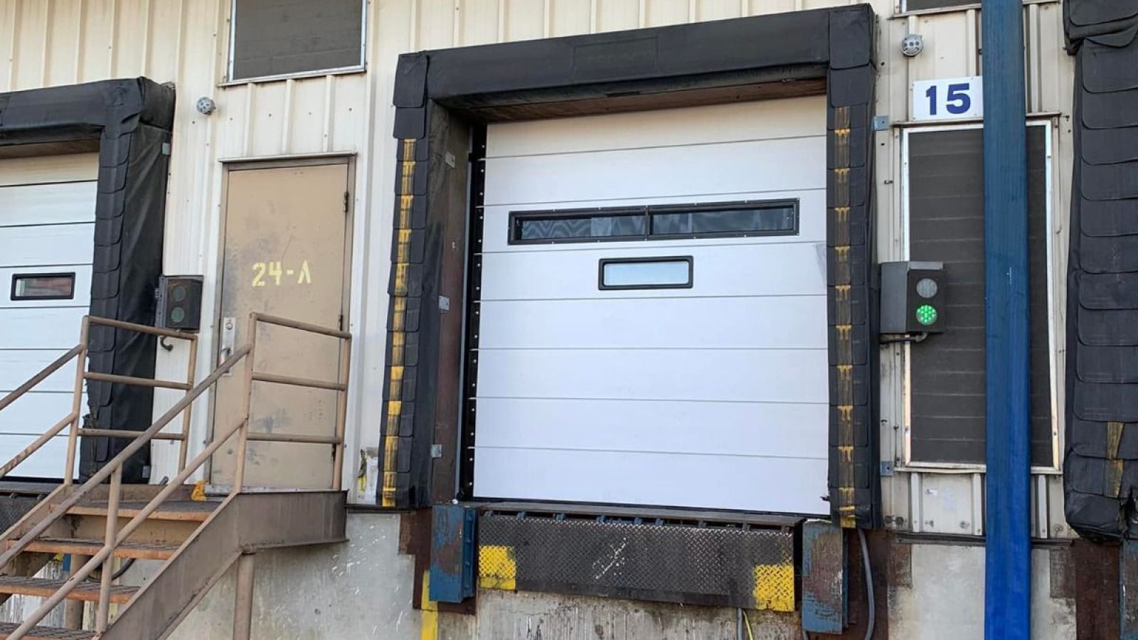 garage door236